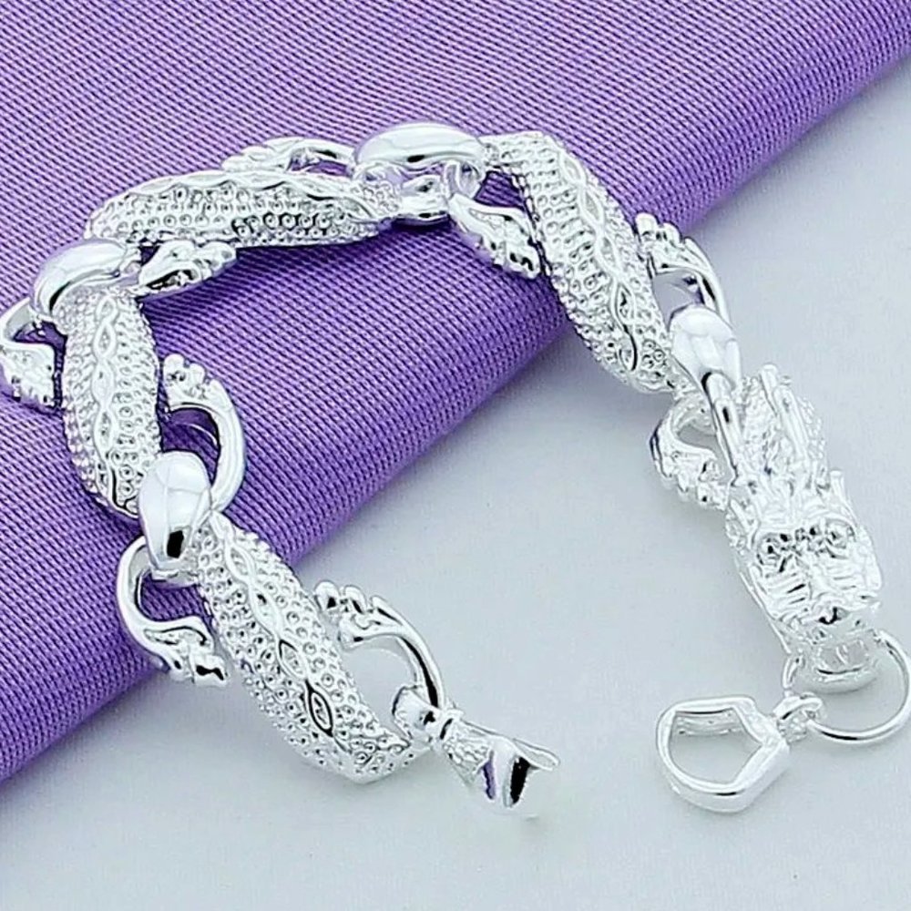 Stunning Full Big Dragon 8" Silver Bracelet
